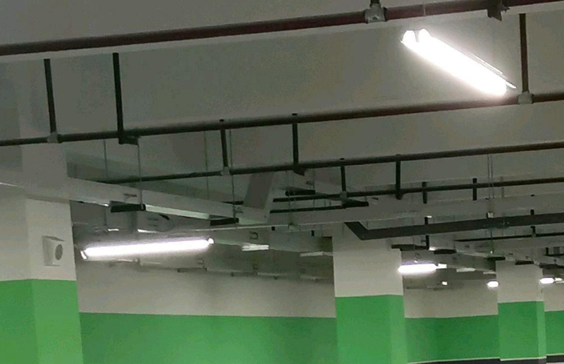 LGA-E T8 AC220-240V High-protection level LED tube tri-proof light